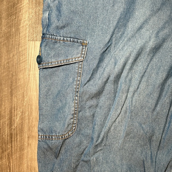 Serra Retreat by Joie Rucker Malibu Springs Cargo Jean Pants - 34/14 - Picture 6 of 11